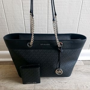 Michael Kors Shania Large Chain Tote W/ IDWallet